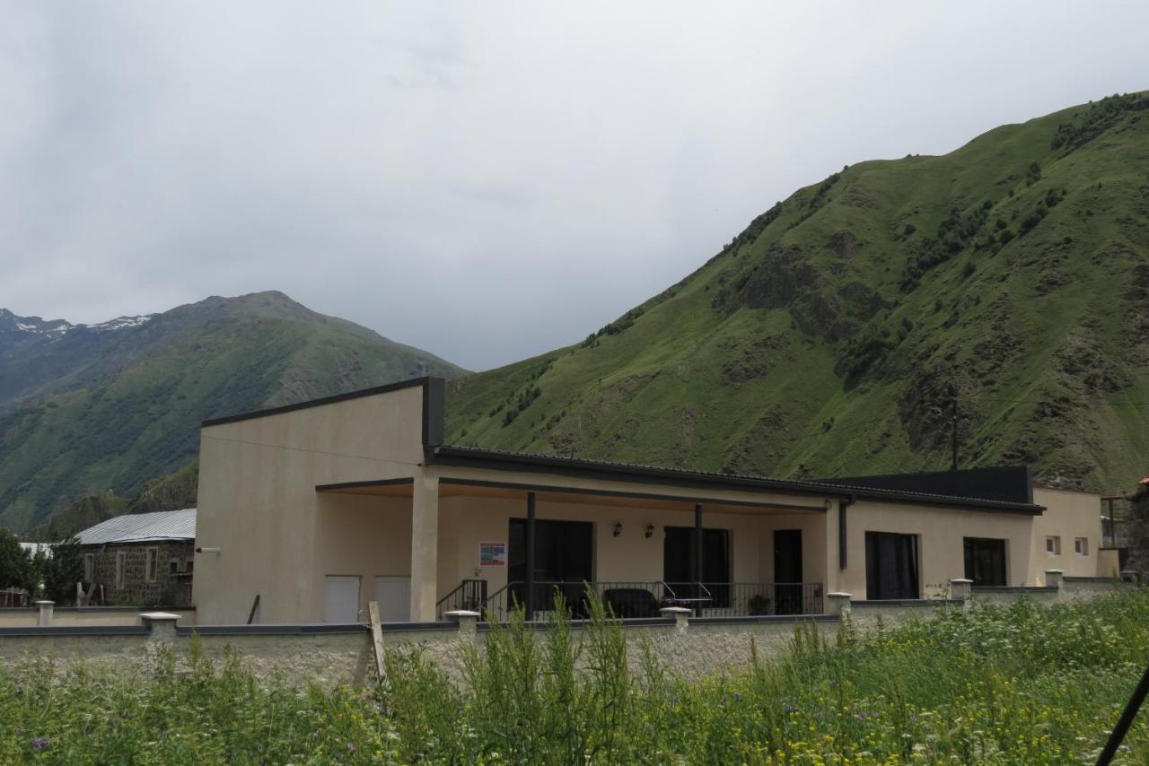Bibo'S Kokhi Guesthouse Kazbegi Εξωτερικό φωτογραφία