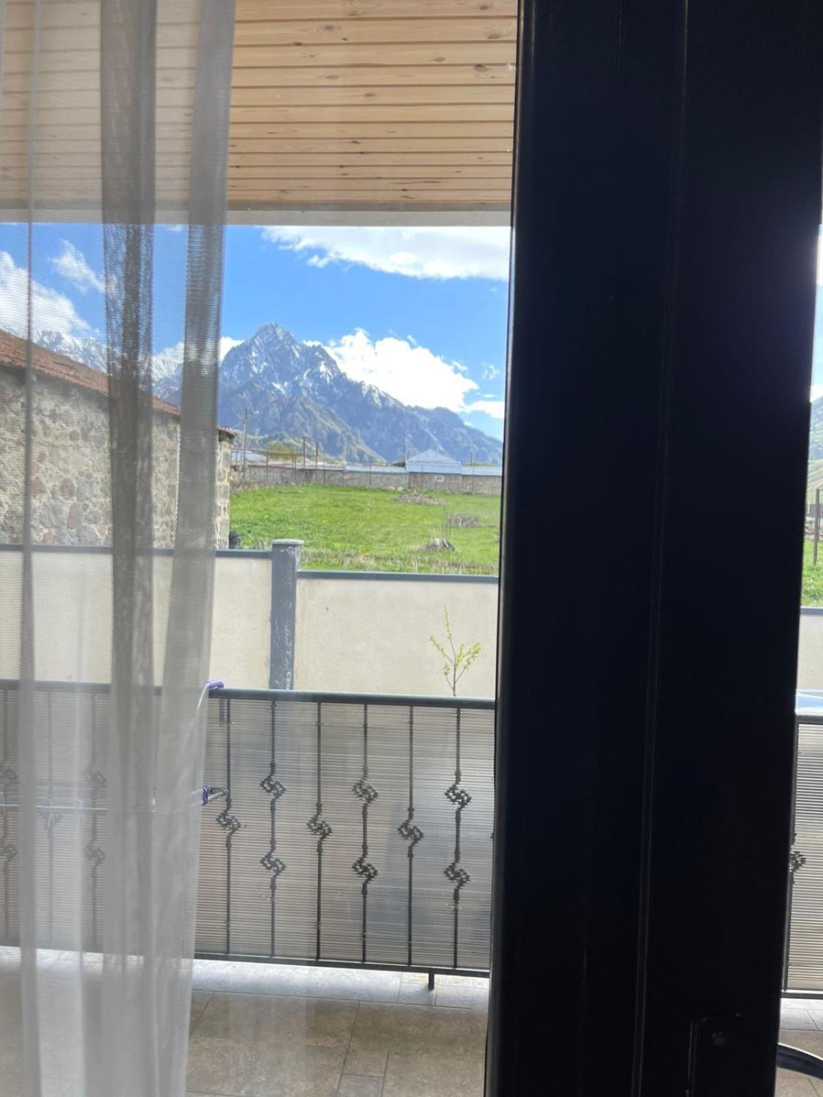 Bibo'S Kokhi Guesthouse Kazbegi Εξωτερικό φωτογραφία